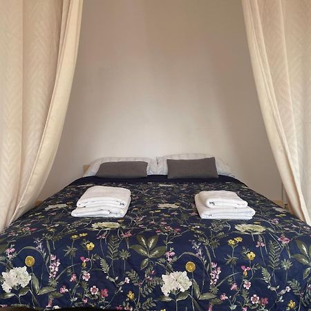 Sentymenty - Apartamenty W Kamienicy Na Mickiewicza Torun Luaran gambar