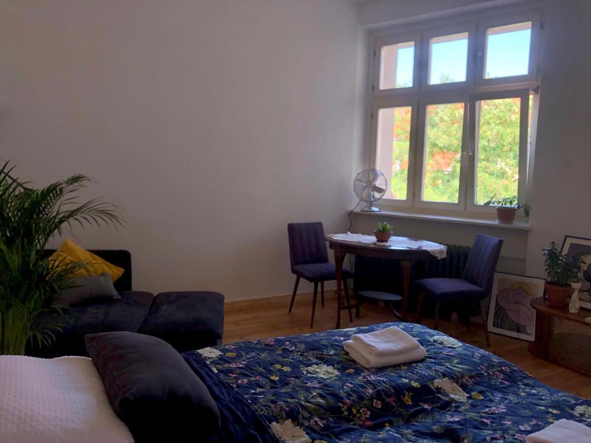 Sentymenty - Apartamenty W Kamienicy Na Mickiewicza Torun Luaran gambar