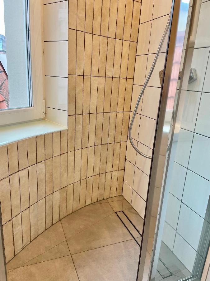 Sentymenty - Apartamenty W Kamienicy Na Mickiewicza Torun Luaran gambar