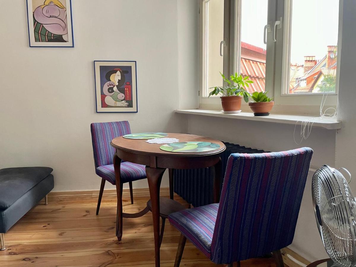 Sentymenty - Apartamenty W Kamienicy Na Mickiewicza Torun Luaran gambar